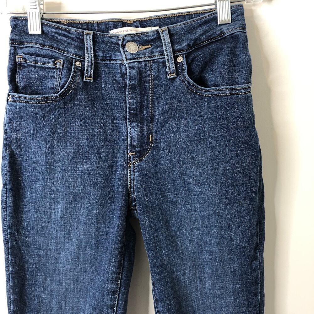 Levi's Women's 721 High Rise Skinny Ankle Jeans Size 25 - Picture 2 of 10